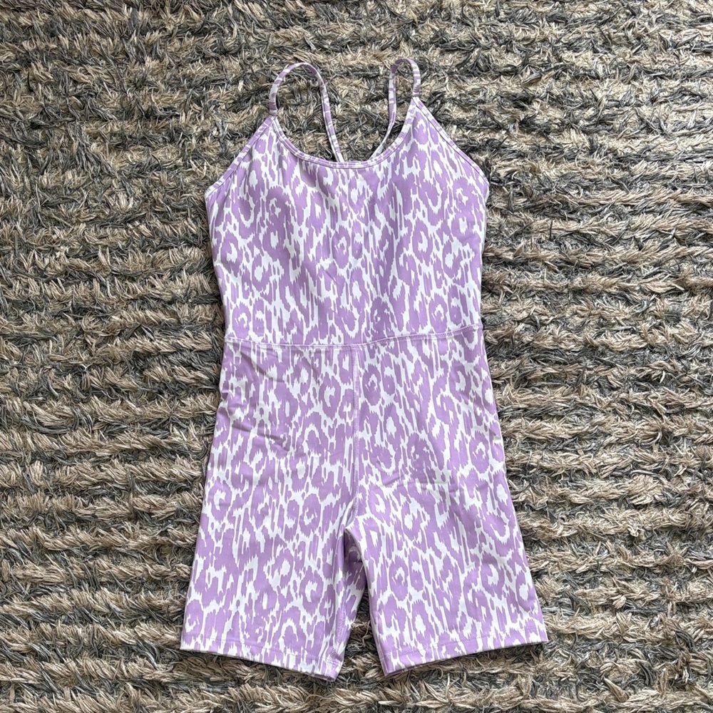 NWOT SAGE Collective Lilac and White Animal Print Sleeveless Romper, Size S